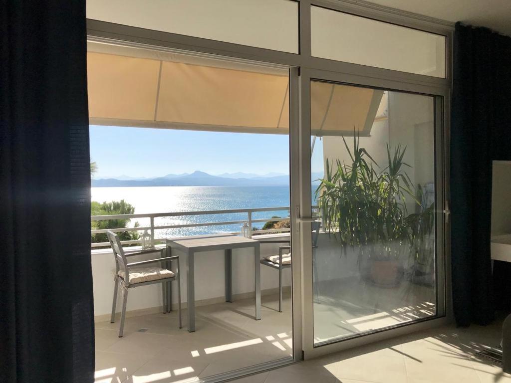 Sea View Apartment Loutraki  Exterior photo